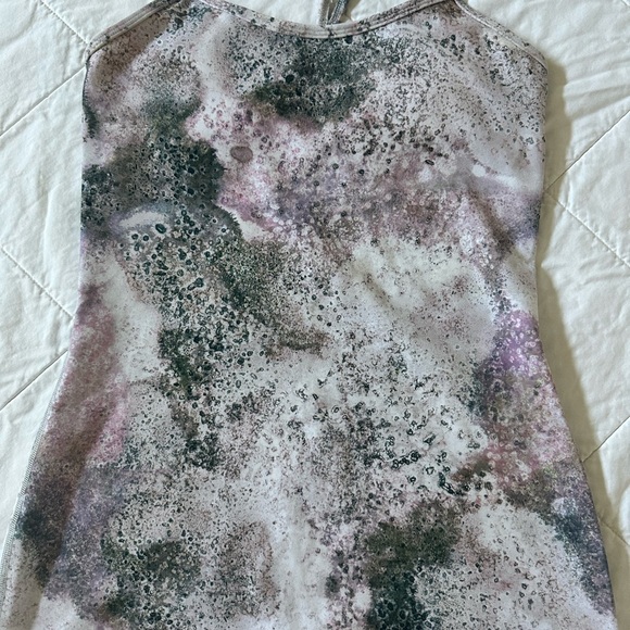 lululemon athletica Women's Abstract Tank Top in Black and Purple- Sz S - Picture 2 of 6